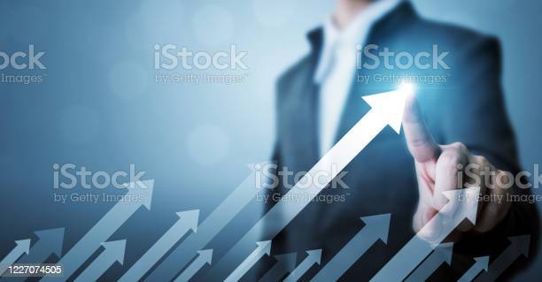 Abstract image of a man using Salesforce opportunity stages best practices to improve reporting and forecasting